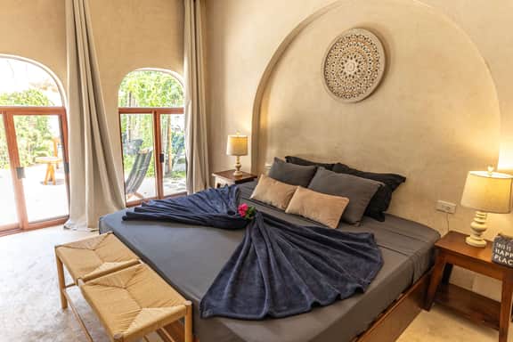 Villa Cayetana, private villa, Pool, Walk to Lagoon - Image 2